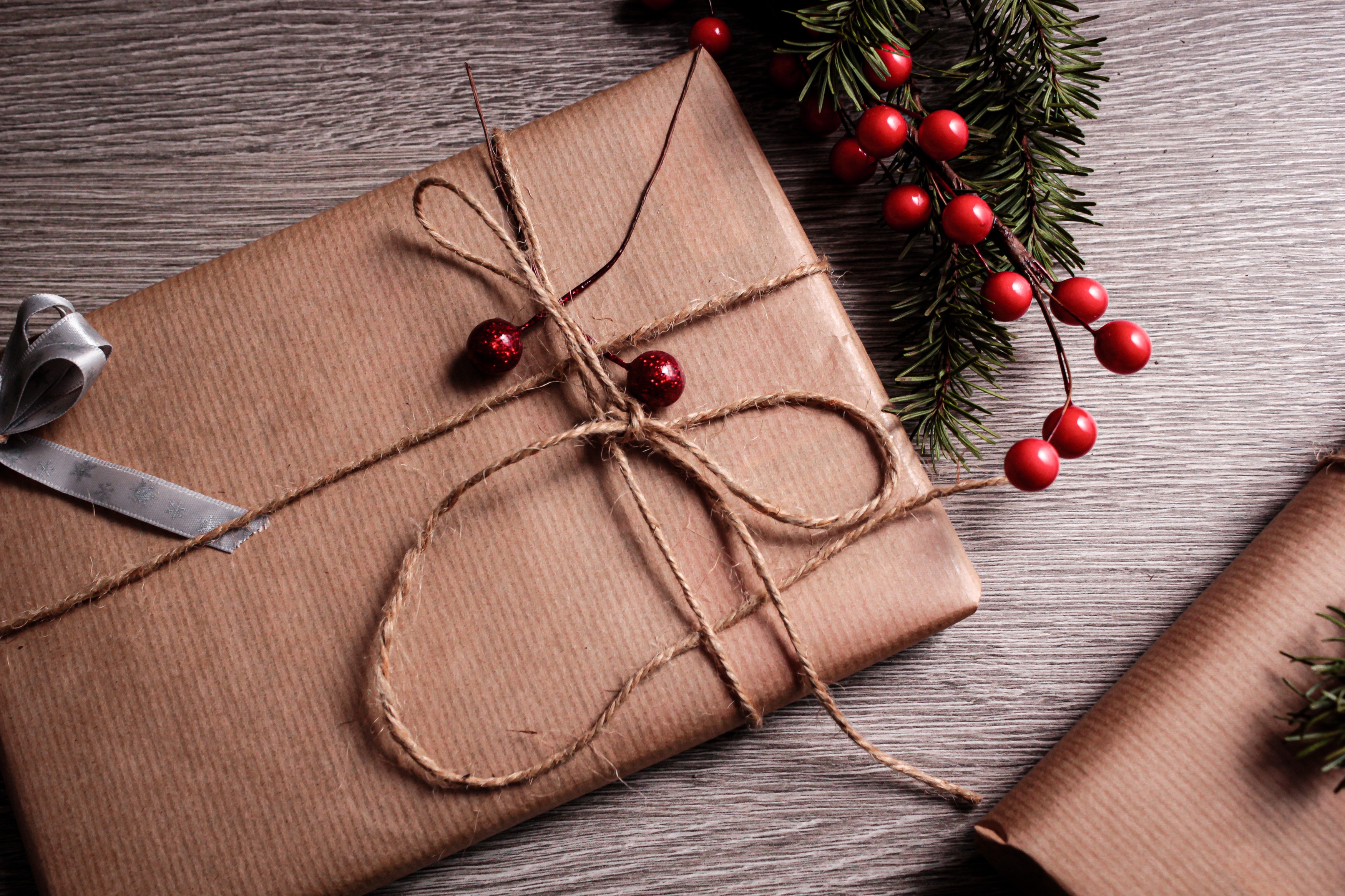 7 Ways To Celebrate Christmas On A Budget - The Money Minimalists